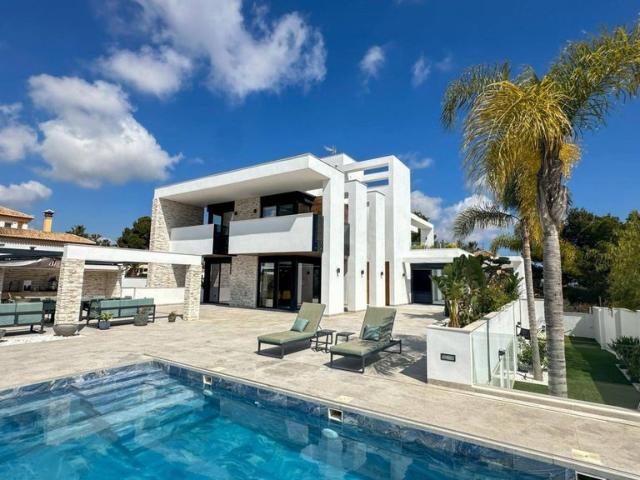 Villa / Chalet en venta Playas de Orihuela, España