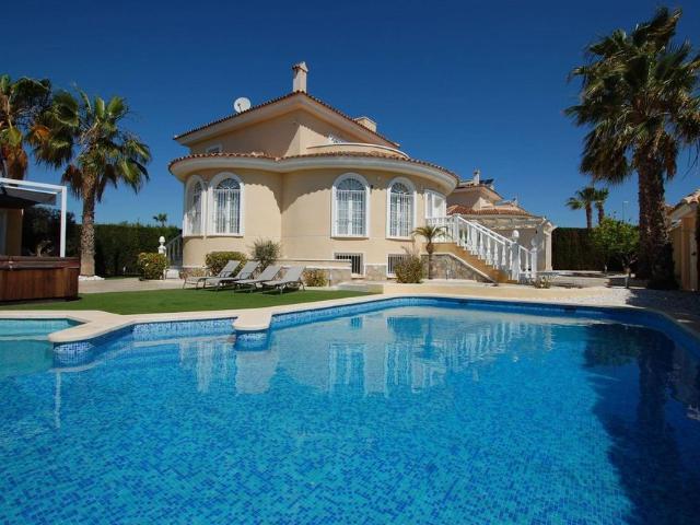 Villa / Chalet en venta Rojales, España