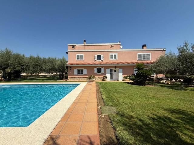 Villa / Chalet en venta Roquetas, España
