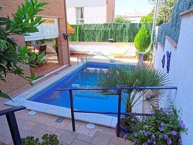 Villa / Chalet en venta Rosas, España
