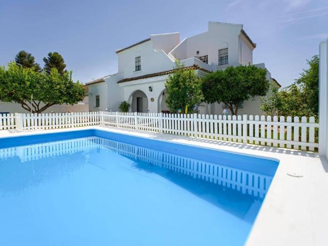 Villa / Chalet en venta Tomares, España