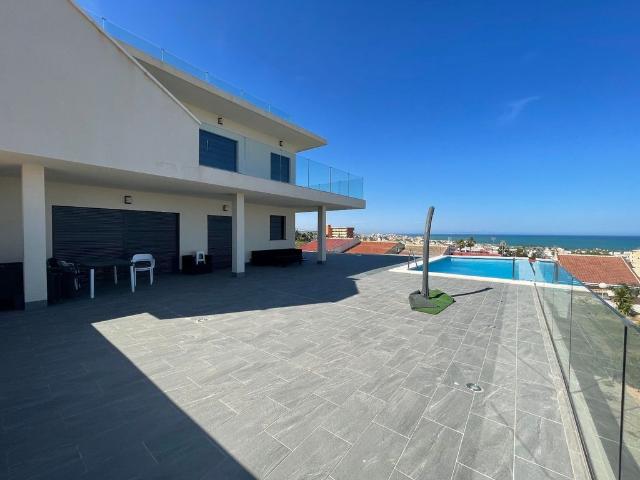 Villa / Chalet en venta Torrevieja, Comunidad Valenciana