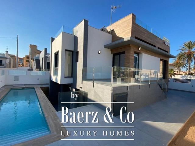 Villa / Chalet en venta Torrevieja, España