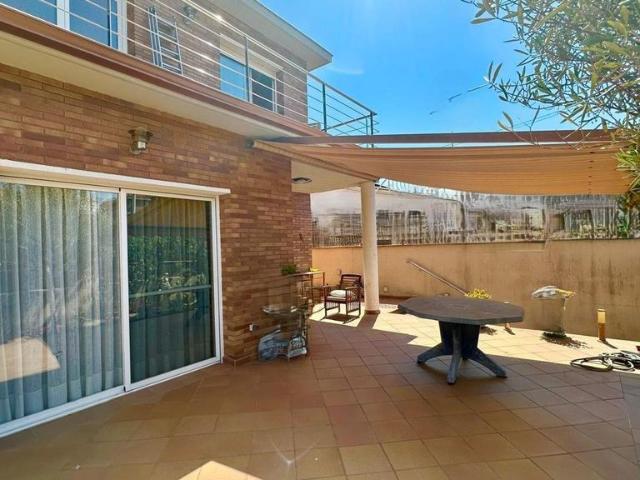 Villa / Chalet en venta Viladecans, España