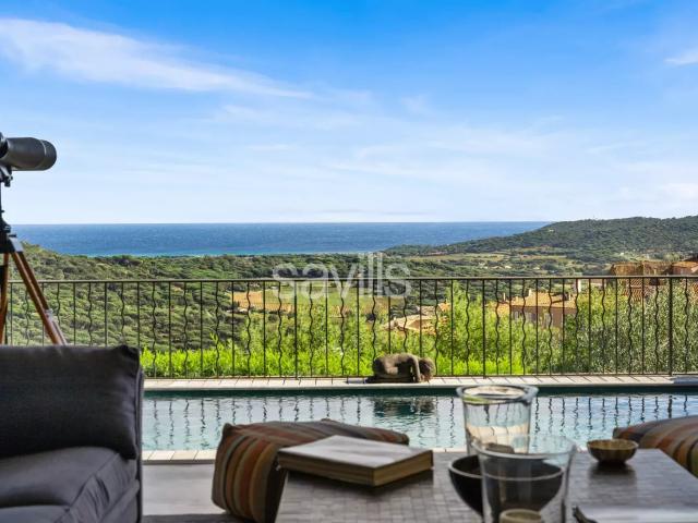 Villa cinq chambres, piscine chauffée et paysages de carte postale