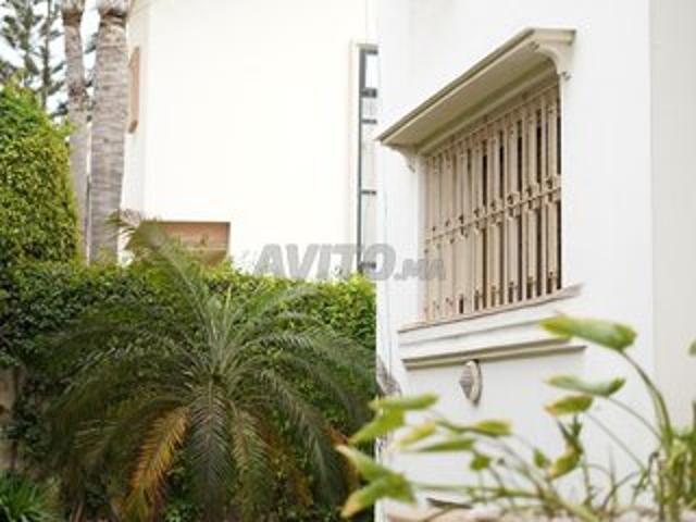 Villa cil 450 m2 construit 373 m2 de terrain