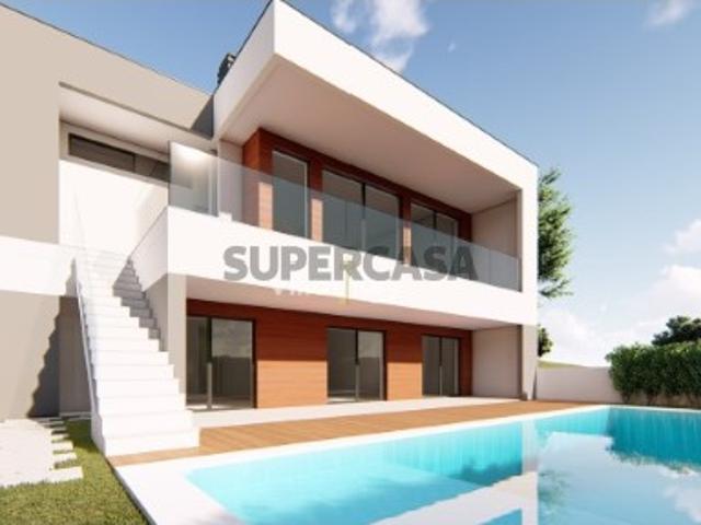 Villa com vista mar, garagem jardim e piscina no Algarve