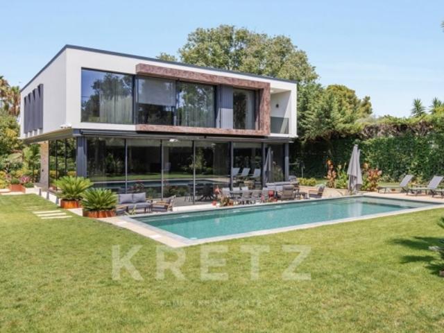 Villa Contemporaine Neuve avec Piscine – Domaine Privé