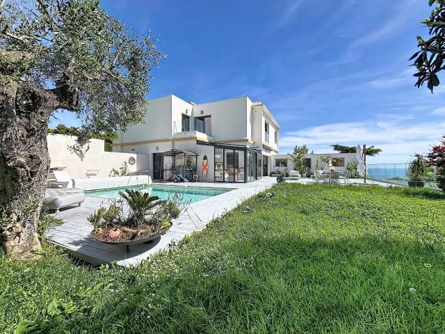 Villa Contemporaine Nice St Pierre De Feric Vue Mer Pi. 160m² Nice