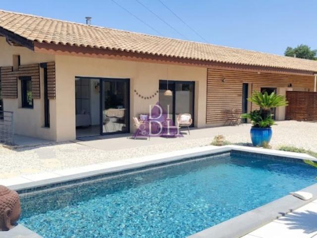 Villa Contemporaine au calme de 160m2 avec 4 chambres, pisc