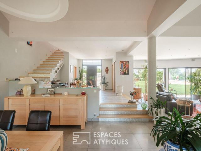 Villa contemporaine aux accents méditerranéens 258m² Plaine et Vallées