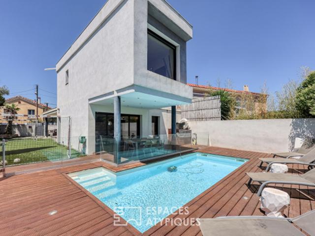 Villa contemporaine avec piscine