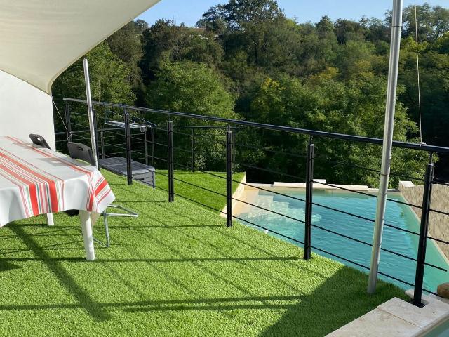 Villa contemporaine avec piscine Calme absolu en fond d’impasse