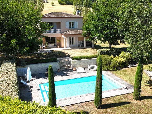Villa contemporaine avec piscine et parc arboré 166m² Penne d'Agenais