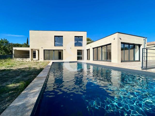 Villa contemporaine avec piscine proche de Vaison la Romaine. 145m² Vaison la Romaine