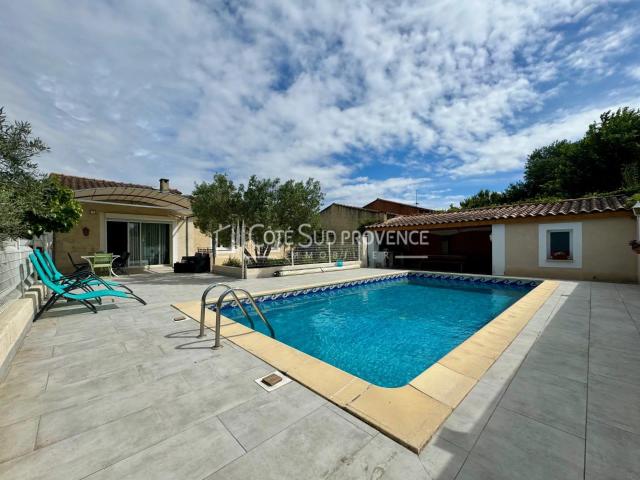 Villa Contemporaine Avec Piscine Saint Didier 113m² Saint Didier