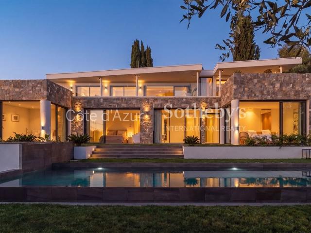 Villa contemporaine avec vue mer panoramique au Cannet Victo. 398m² Le Cannet
