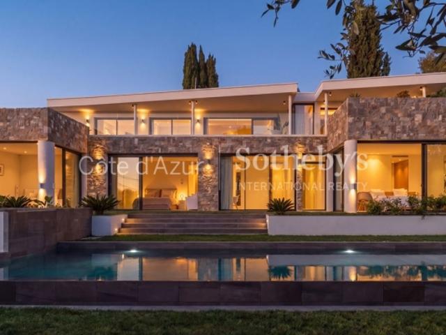 Villa contemporaine avec vue mer panoramique au Cannet Victoria proche Cannes