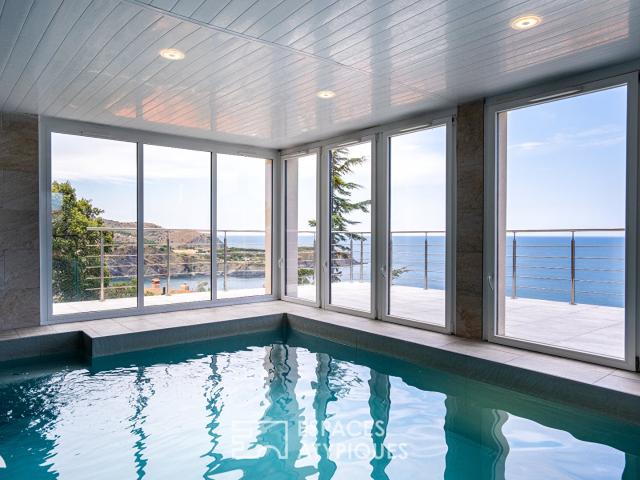 Villa contemporaine avec vue mer panoramique et piscine inté. 165m² Cerbère