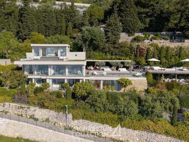 Villa contemporaine avec vue plongeante sur le Cap Martin 370m² Roquebrune Cap Martin