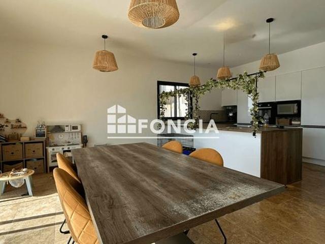 Villa contemporaine avec vue sur étang de Bages