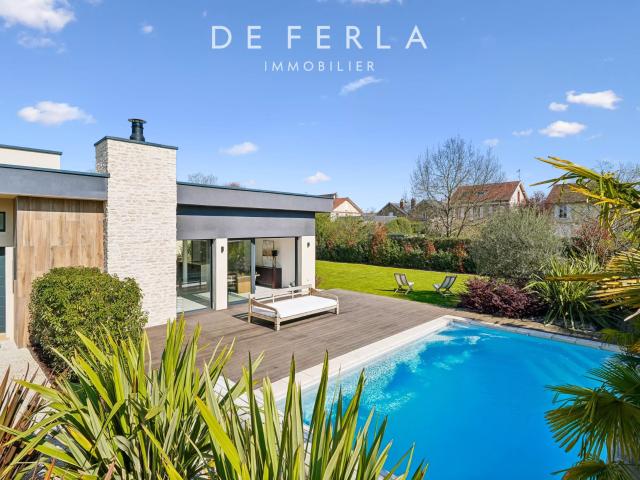 Villa contemporaine d’exception avec piscine, au calme absolu au