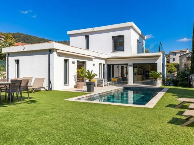 Villa Contemporaine d’Exception avec piscine, garage