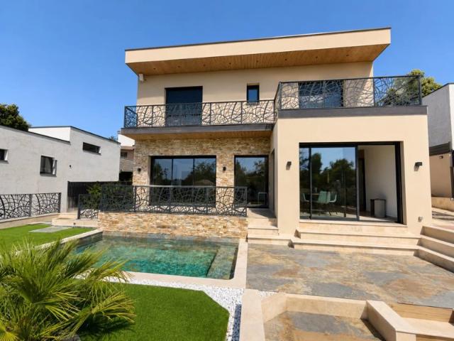 Villa contemporaine de standing, Hauteur de Vienne