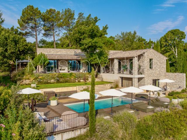 Villa contemporaine de six chambres avec vue exceptionnelle