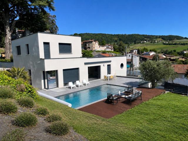 Villa contemporaine de 2018 vue dégagée