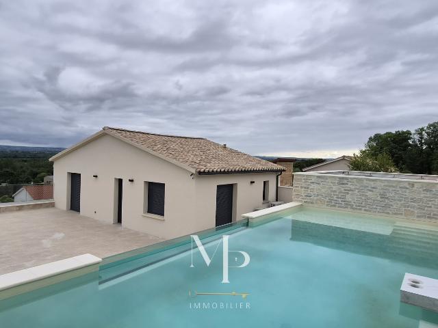 Villa contemporaine de 2020 143 m2 avec vue dégagée et piscine MORAS EN VALLOIRE