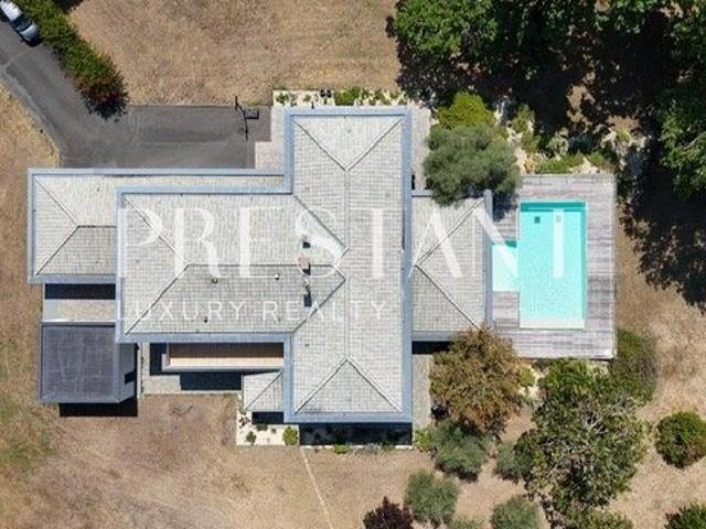 Villa contemporaine de 390m2 sur un parc 1,3 ha Le Taillan. 385m² Le Taillan Médoc
