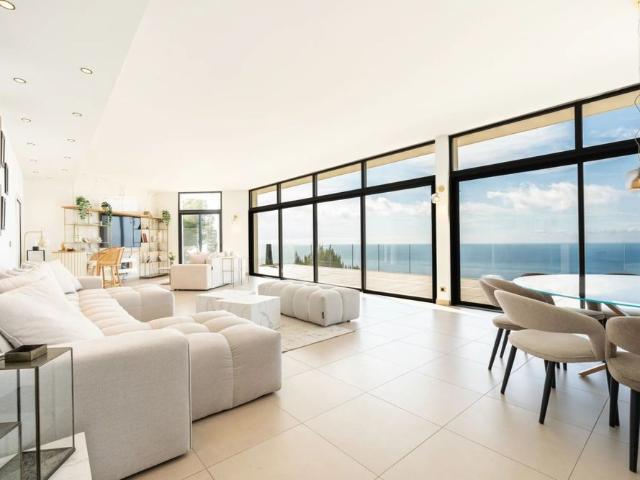 Villa contemporaine de 5 chambres à proximité de Monaco