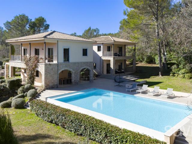 Villa contemporaine d'exception 320m² Tourrettes