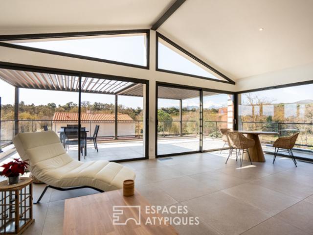 Villa contemporaine d'exception aux portes de Thuir avec vue sur le Canigou