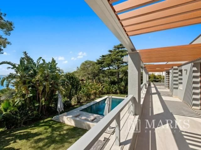 Villa contemporaine d'exception au cœur de Saint Jean Cap Ferrat