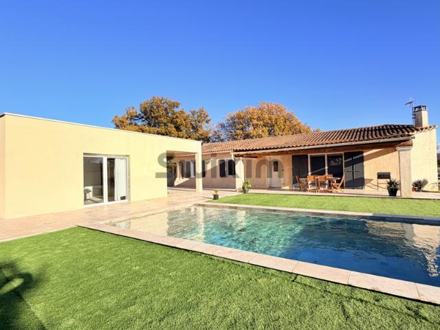 VILLA CONTEMPORAINE PLAIN PIED MAGNIFIQUE VUE !