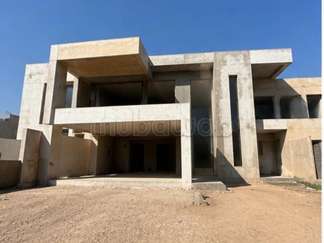 Villa contemporaine semi finie Amelkis