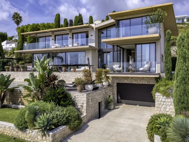 Villa contemporaine spectaculaire à Golfe Juan calme absol. 443m² Golfe Juan