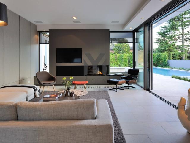 Villa contemporaine T5 avec piscine et jardin
