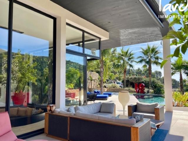 Villa contemporaine Vue dégagée 83200 TOULON