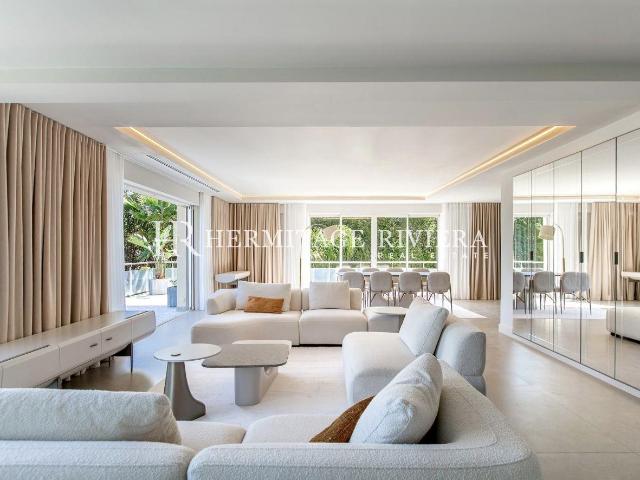 Villa Contemporaine Vue mer Piscine Près de Plage et C. 320m² Cap d'Antibes