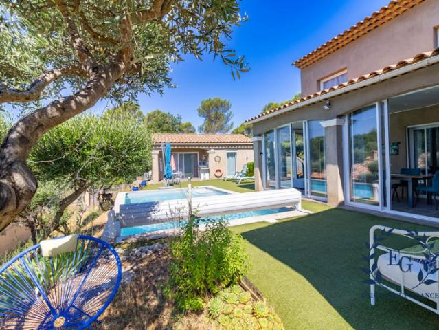 Villa contemporaine 167 m2 de plain pied avec T2 indépendant, p