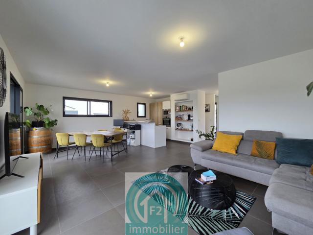 Villa contemporaine 4 chambres cellier et buanderie terr