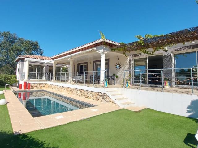 VILLA CONTEMPORAINE 4 PIECES DRAGUIGNAN