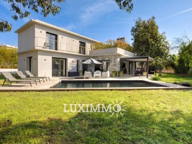 VILLA CONTEMPORAINE 4CH SECTEUR PREMIUM