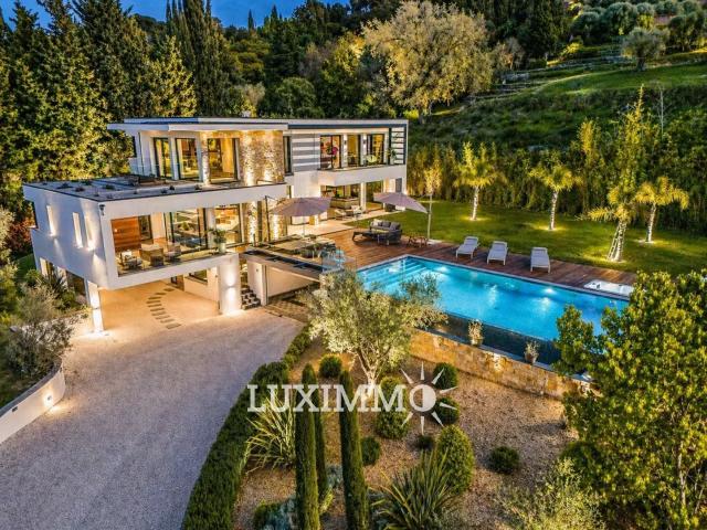 Villa Contemporaine 5Ch Domaine Fermé 360m² Mougins