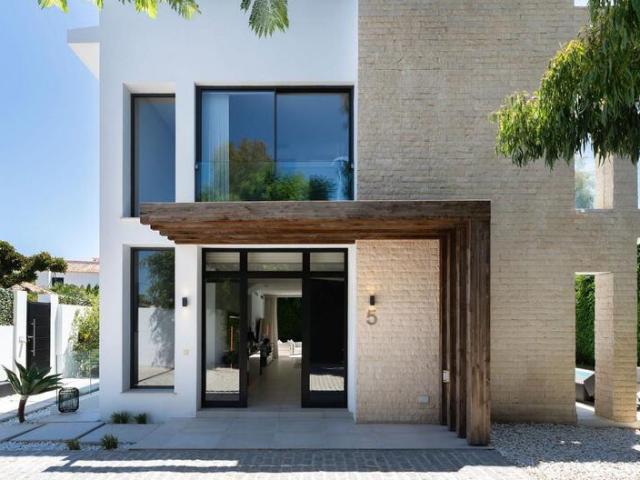 Villa Contemporanea de Turnkey en Nueva Atalaya, Estepona