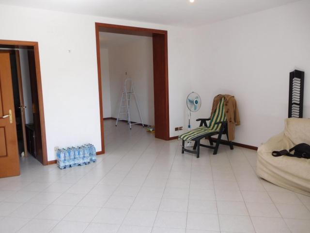 Villa con giardino, Calci la gabella