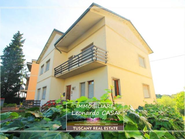 Villa con giardino a Vinci
